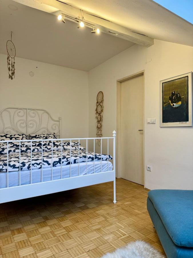 The Rooftop Apartman *